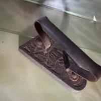 Ferro da stiro antico