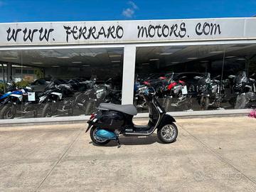 Piaggio Vespa 310 GTS Nuova pronto consegna Tua a 