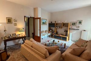 Appartamento luminoso, ristrutturato e arredato