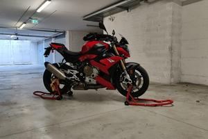 Bmw s1000r
