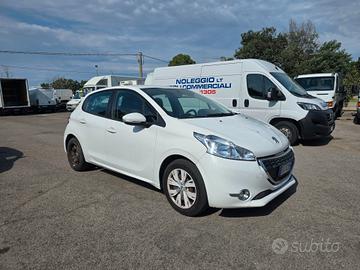 Peugeot 208 1.4 HDi 68 CV 5 porte