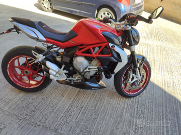 Mv Agusta Brutale 800