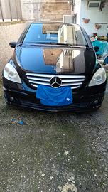 Mercedes Benz classe B 180