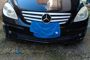 Mercedes Benz classe B 180