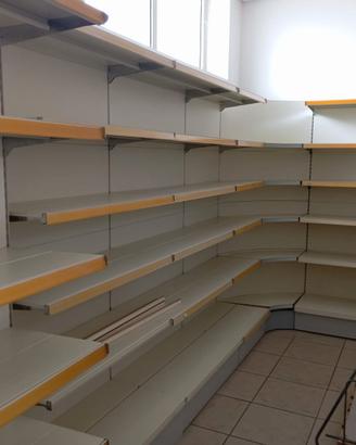 Scaffalatura per supermercato