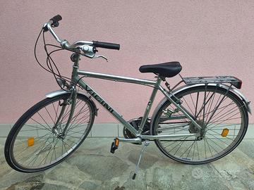 bici da uomo in alluminio