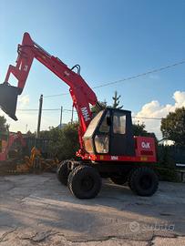 E142 - ESCAVATORE O&K MH4