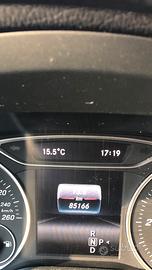 Mercedes GLA  200