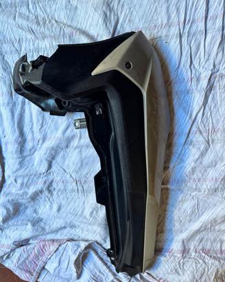 Carena anteriore / scudo frontale Yamaha Tricity 3