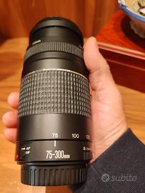 Obiettivo Canon 75-300