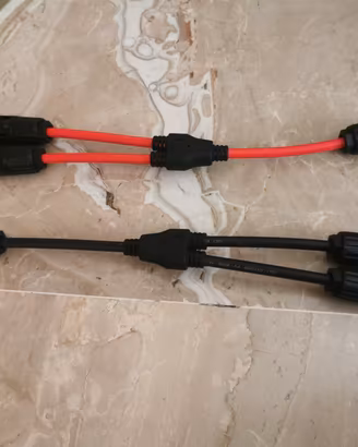 coppia cavi connettori  pannelli solari fotovoltai
