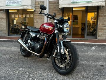 Triumph Speed Twin 1200