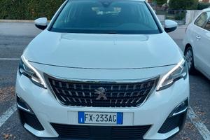 Peugeot 3008 Blue HDi 130 S&S EAT8 Maggio 2019