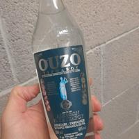 Tirnavou Ouzo (40%)