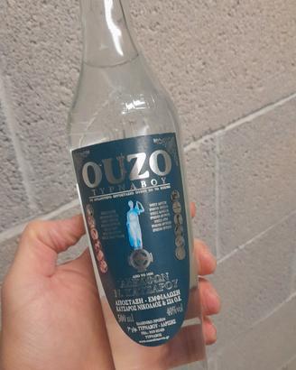 Tirnavou Ouzo (40%)