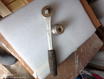 CHROM- VANADIUM  32 a cricchetto.