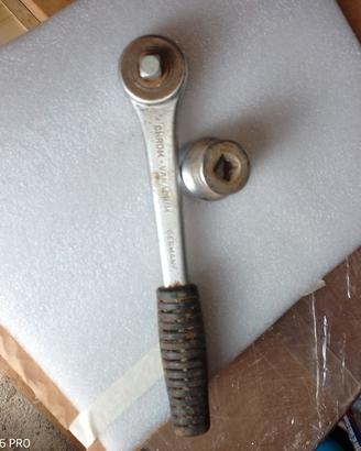 CHROM- VANADIUM  32 a cricchetto.