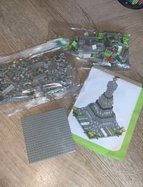 2035 pezzi di costruzione Torre Eiffel