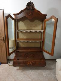 vetrina stile barocco 