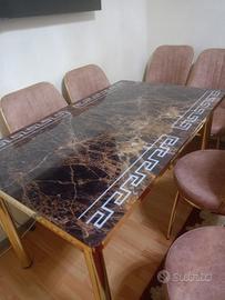 tavolo allungabile con sei sedie