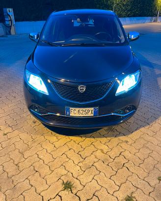  Lancia y 1.2 benzina 69 CV 2016