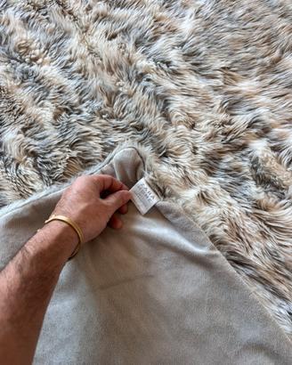 Coperta  ZARA HOME  in pelliccia duble-face