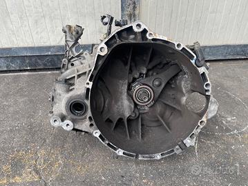 Cambio Nissan Primera 2002 2184cc TD YD22