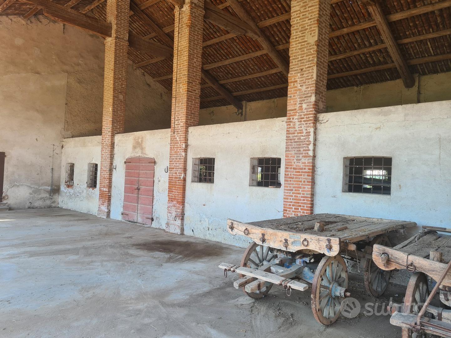 Casa con barchessa e relativo terreno - Vista 3