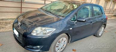 TOYOTA AURIS 1.4 D‑4D SOL – 5 PORTE