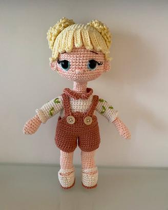 Bambola Amigurumi