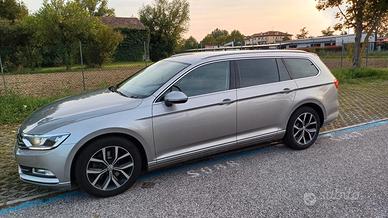Volkswagen Passat 2.0 TDI DSG Highline BlueMotion 
