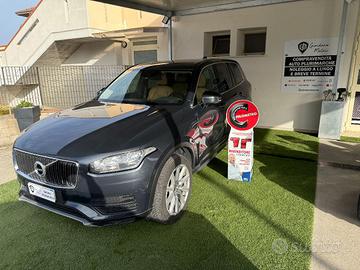 VOLVO - XC90