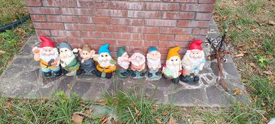 Set 9 Statuette Gnomi e Nani da Giardino Vintage