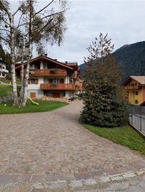 Appartamento turistico annuale/stagionale a Javrè