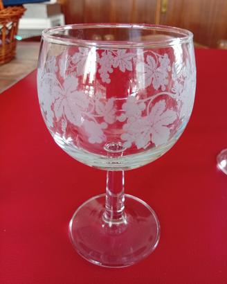 Set di 6 calici in vetro vintage.