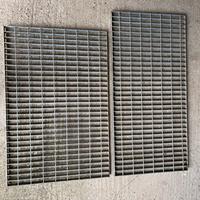 N. 2 Griglie bocche dì lupo