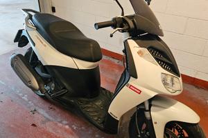 Scooter Derby Rambla 300