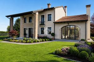 VILLA SINGOLA A ZERO BRANCO