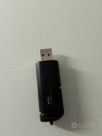 chiavetta USB 32 gb 