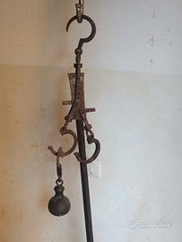 Stadera manuale in ferro antico 