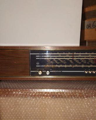 Radio vintage mivar r46