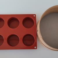 Setaccio x farina + stampo in silicone.
