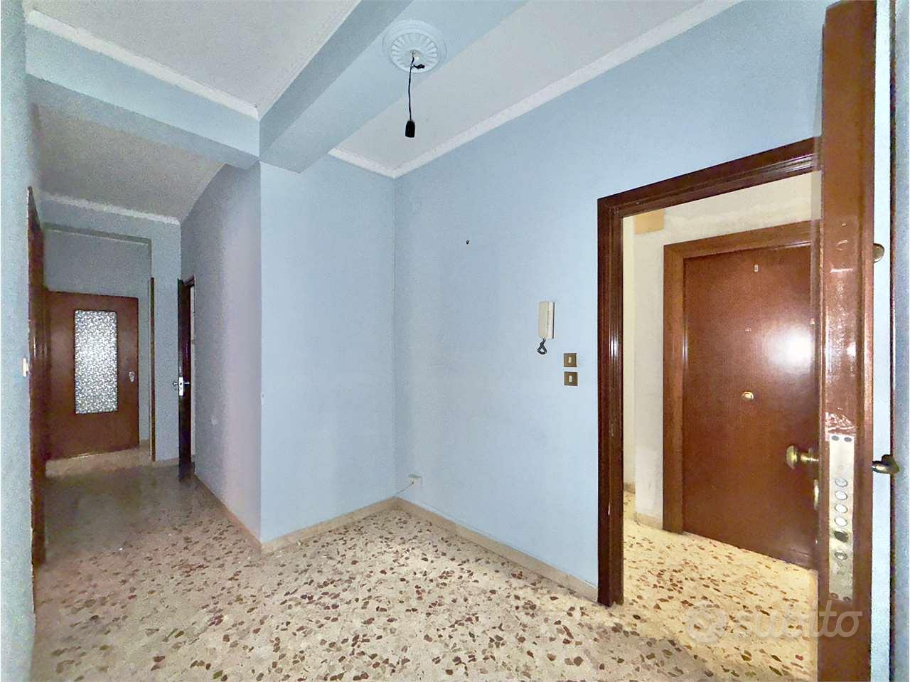 Appartamento – Palermo, Quartiere Matteotti, VIII Circoscrizione - Vista 3