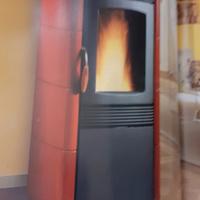 Stufa a pellet Nordica extraflame mod. Divina