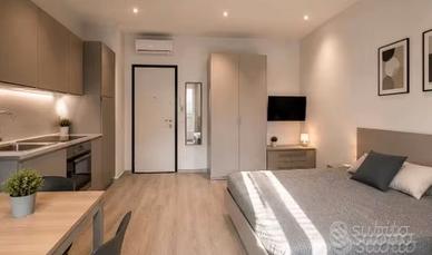 LOFT in zona METRO C - SPESE INCLUSE
