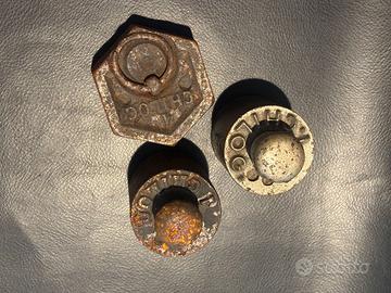 Antichi pesi in Ghisa