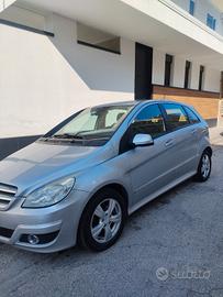 Mercedes b180 cdi