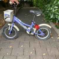 Bicicletta bambina con cestino