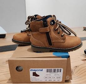 stivaletti in pelle numero 23 mayoral