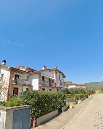 Stanza Singola con balcone e condominio incluso